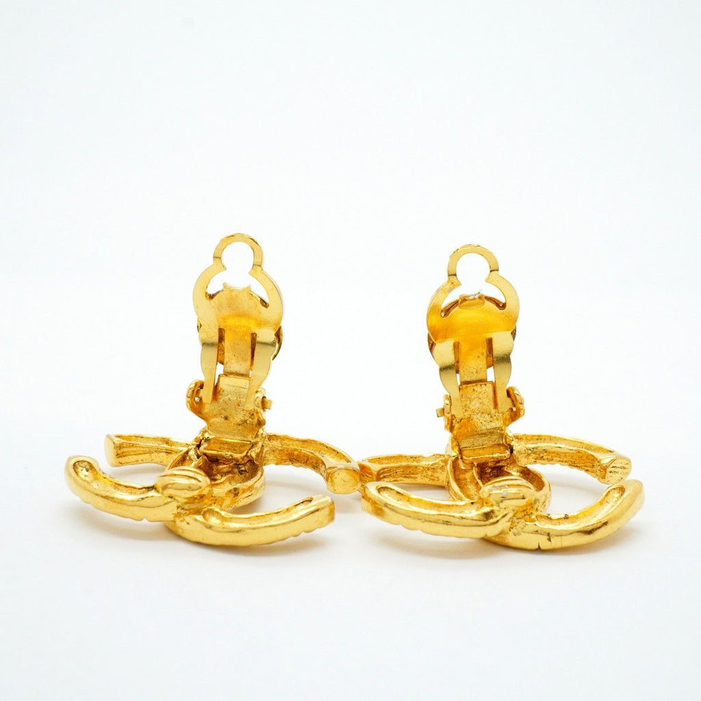 Chanel Earrings Vintage CC Logo Gold Plated — view 8