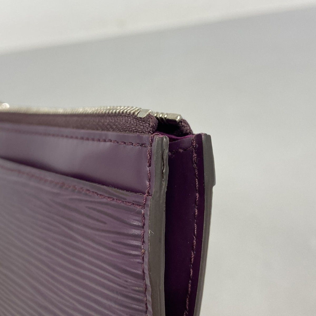 Louis Vuitton Coin Case Epi Pochette Cles NM Cassis — view 5