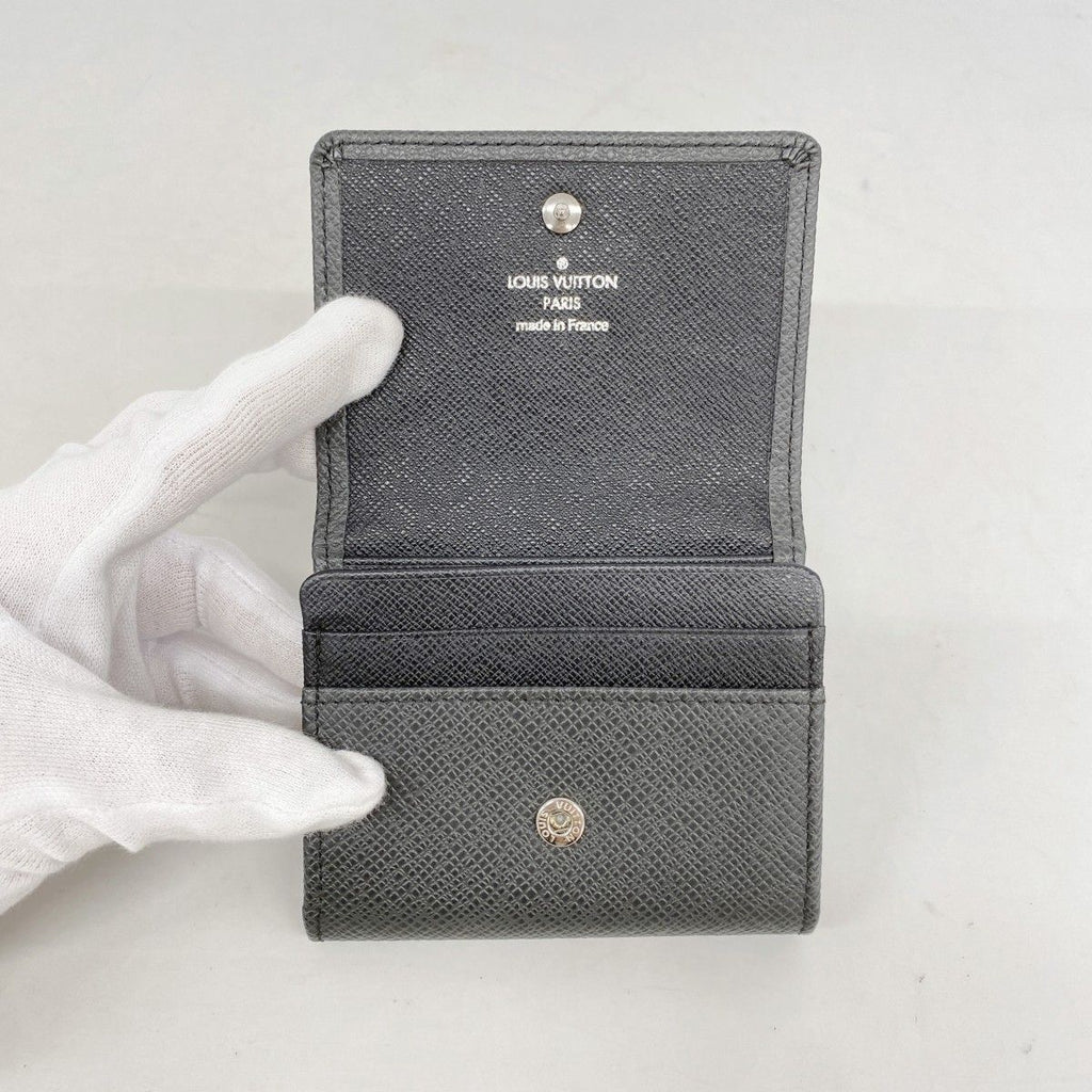 Louis Vuitton Coin Case Taiga Porte-Monnaie Sergei Ardoise — view 3