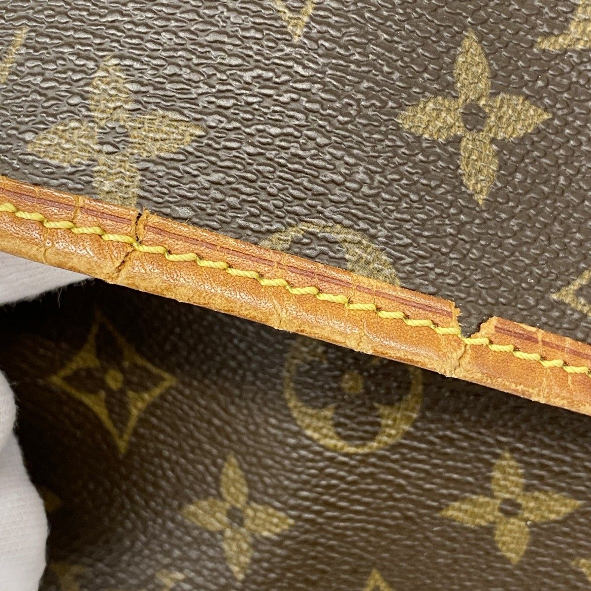 Louis Vuitton Shoulder Bag Monogram Saumur 35 Brown — view 6