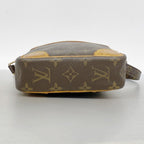 Louis Vuitton Shoulder Bag Monogram Danube Brown — view 3