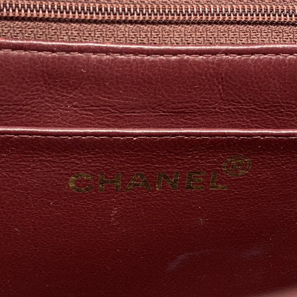 Chanel Shoulder Bag Quilted Lambskin Black Gold — view 5