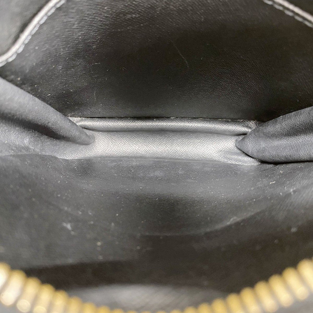 Louis Vuitton Shoulder Bag Epi Danube Noir — view 4