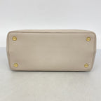 Fendi Handbag Leather Beige Gold — view 3