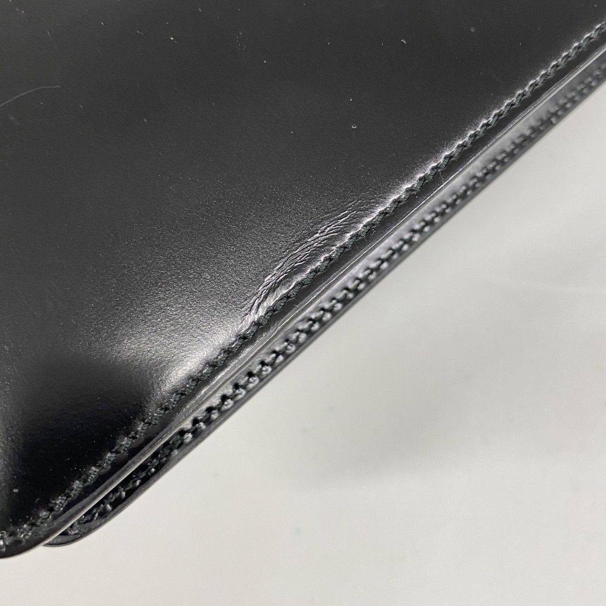 Gucci Handbag 001 Leather Black Champagne Gold — view 6