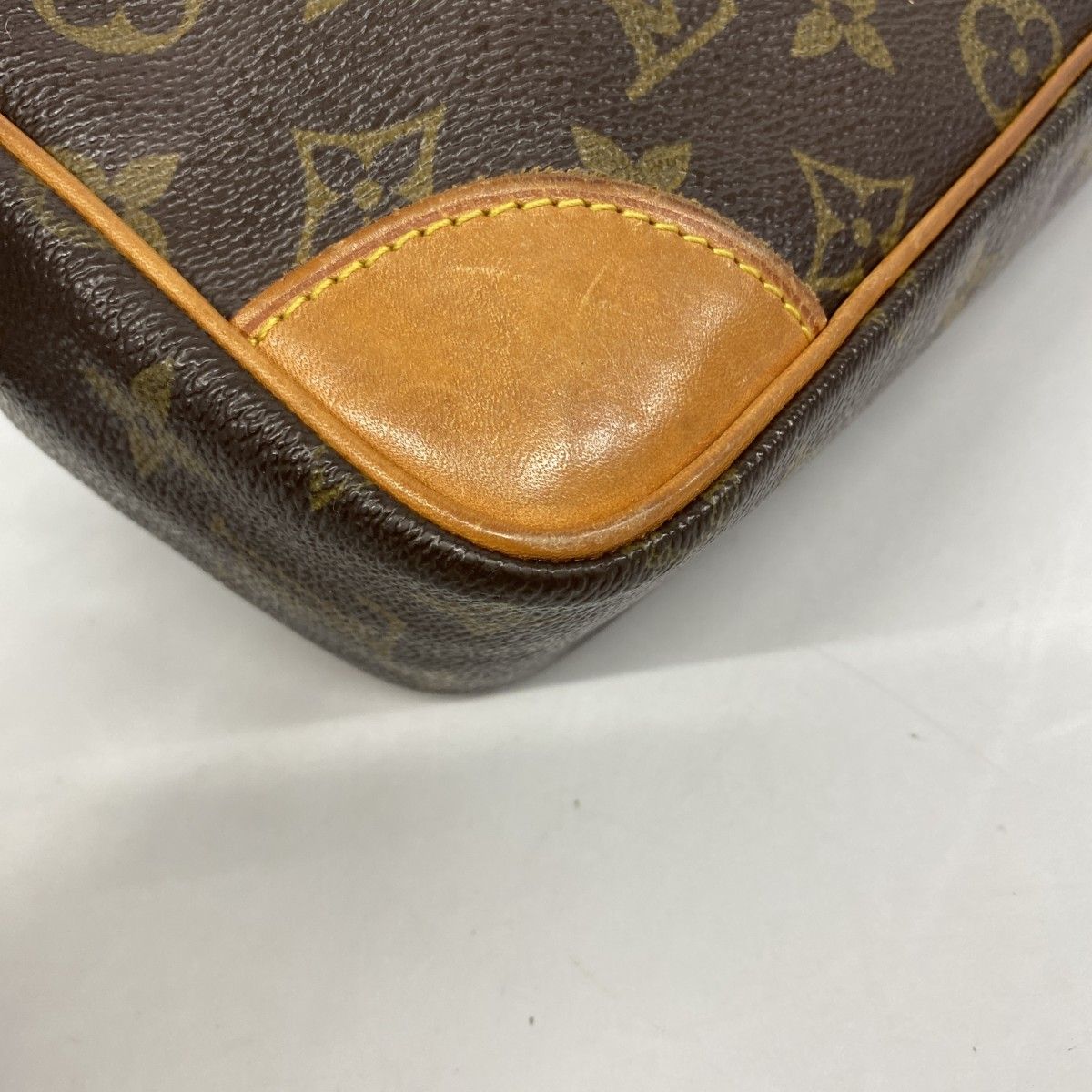 Louis Vuitton Clutch Monogram Compiegne 28 Brown — view 8