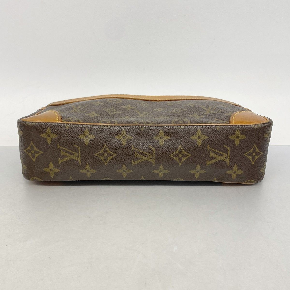 Louis Vuitton Clutch Monogram Compiegne 28 Brown — view 3