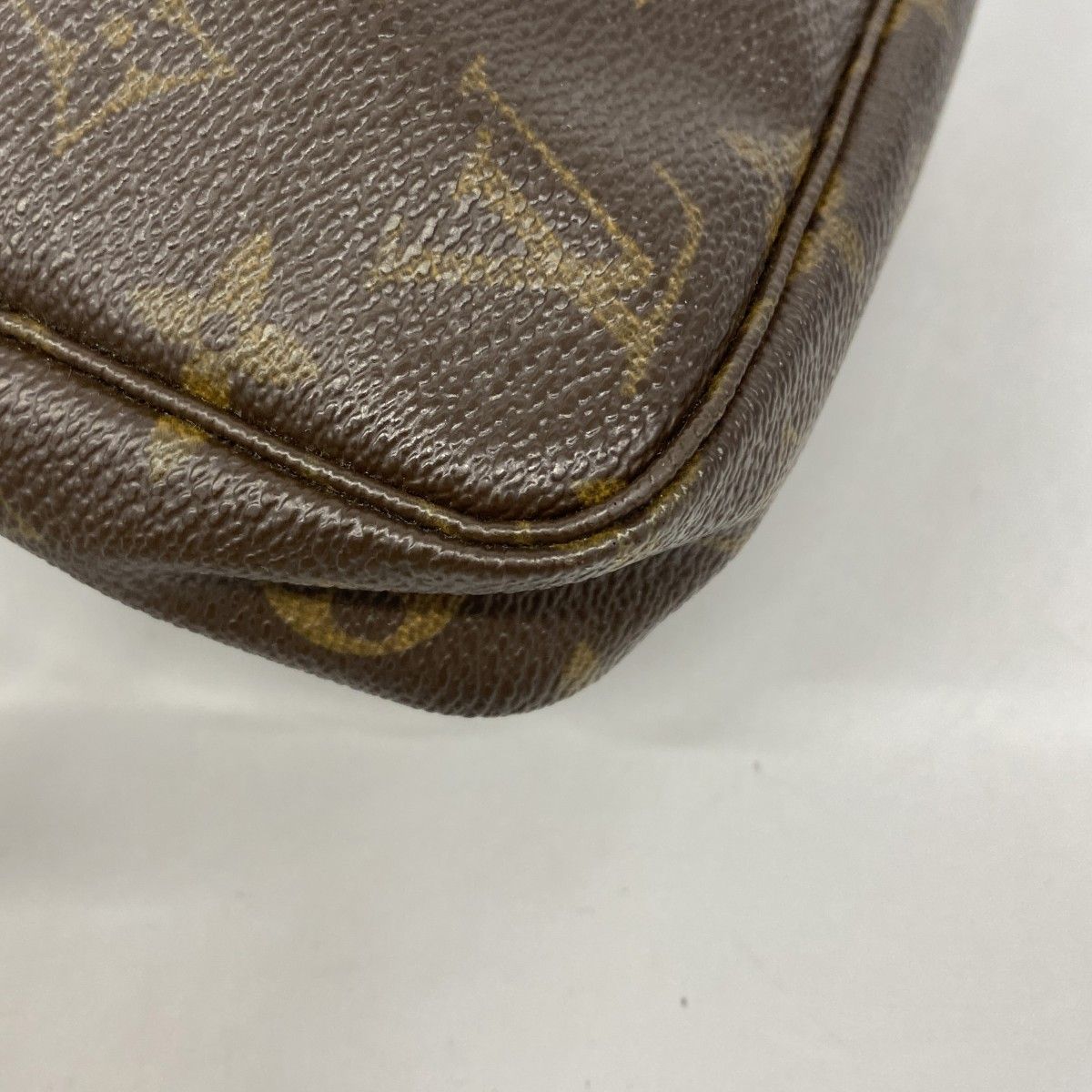 Louis Vuitton Pouch Monogram Pochette Brown — view 9