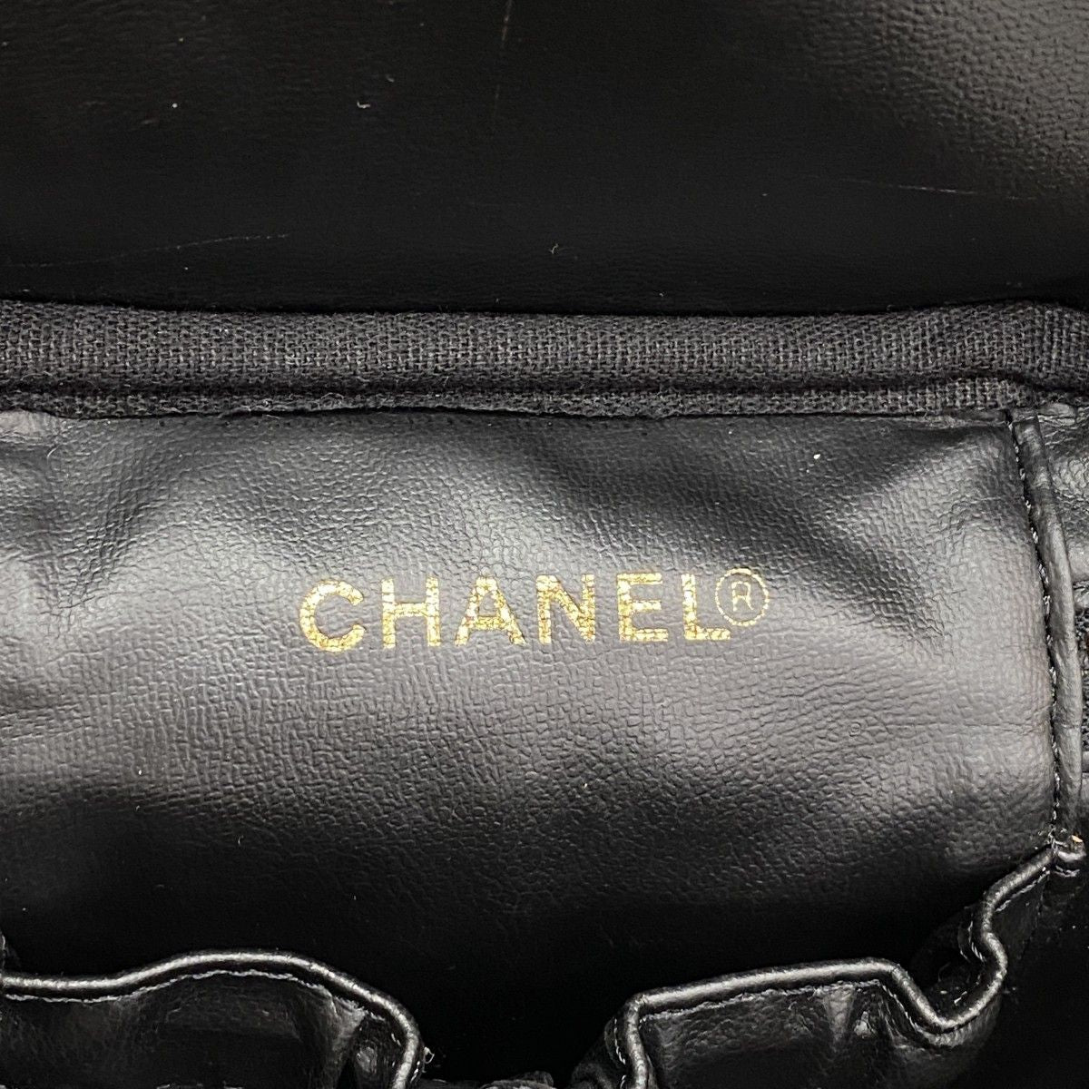 Chanel Vanity Bag Caviar Leather Black Gold — view 5