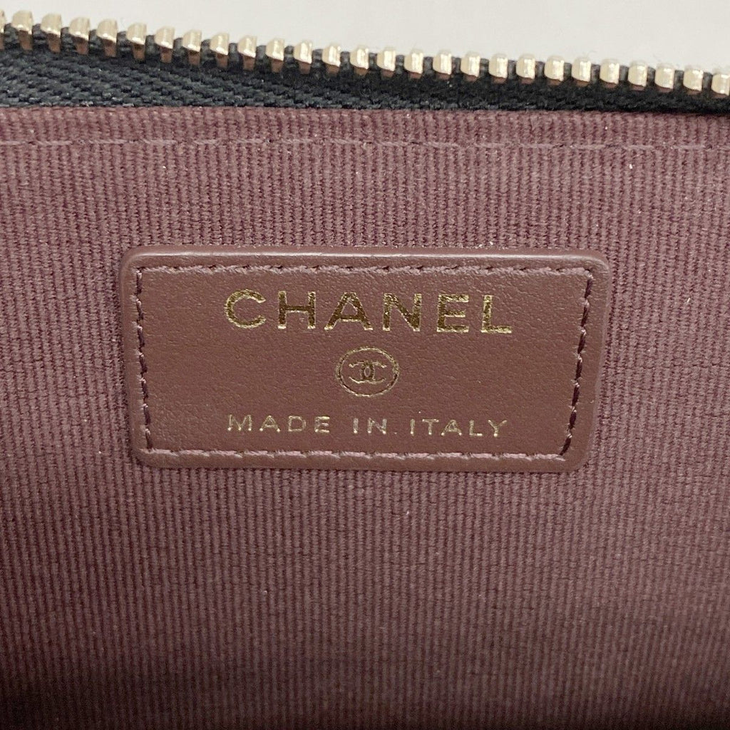 Chanel Coin Case Quilted Caviar Leather Black Champagne Gold — view 4
