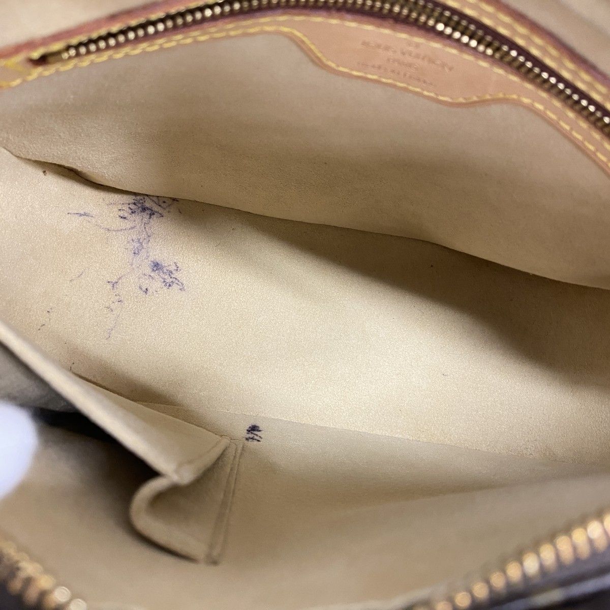 Louis Vuitton Shoulder Bag Monogram Looping MM Brown — view 4