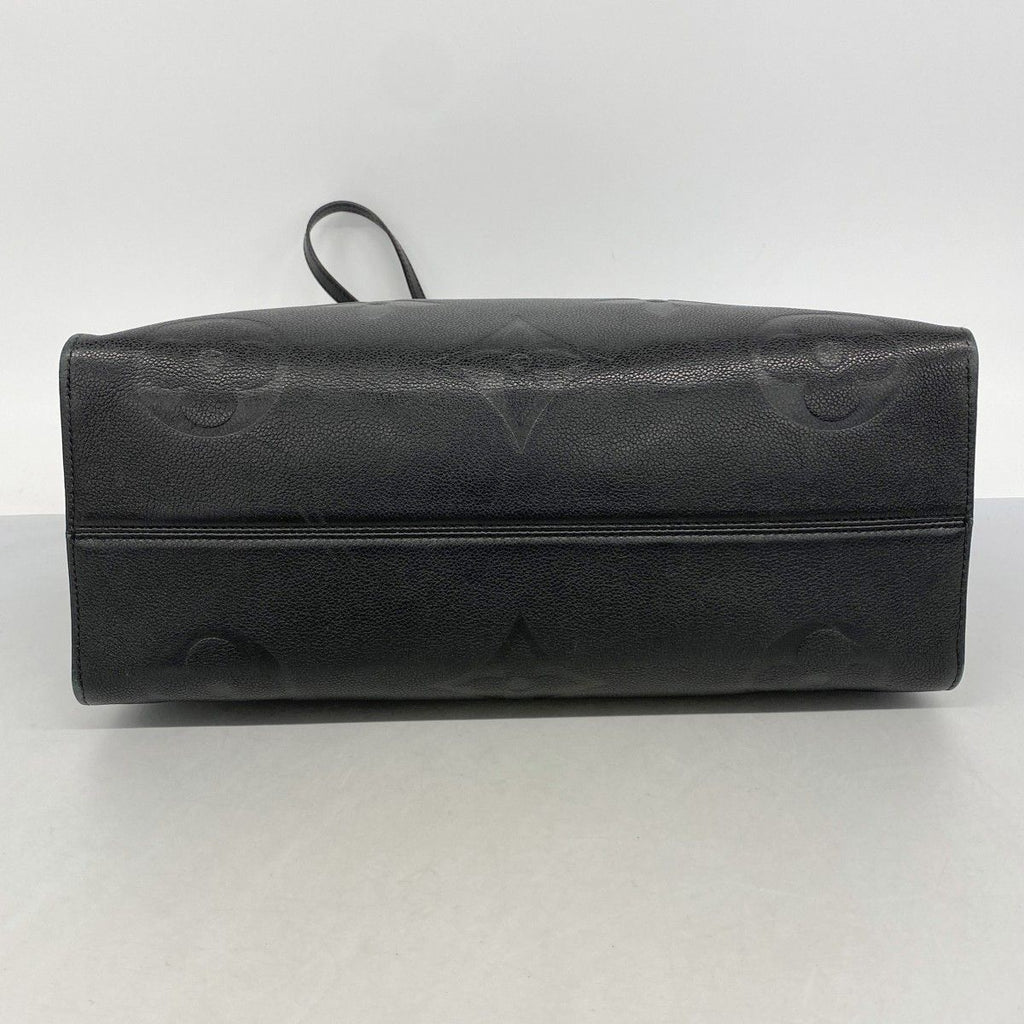 Louis Vuitton Tote Monogram Empreinte On The Go GM Noir 2-Way — view 3