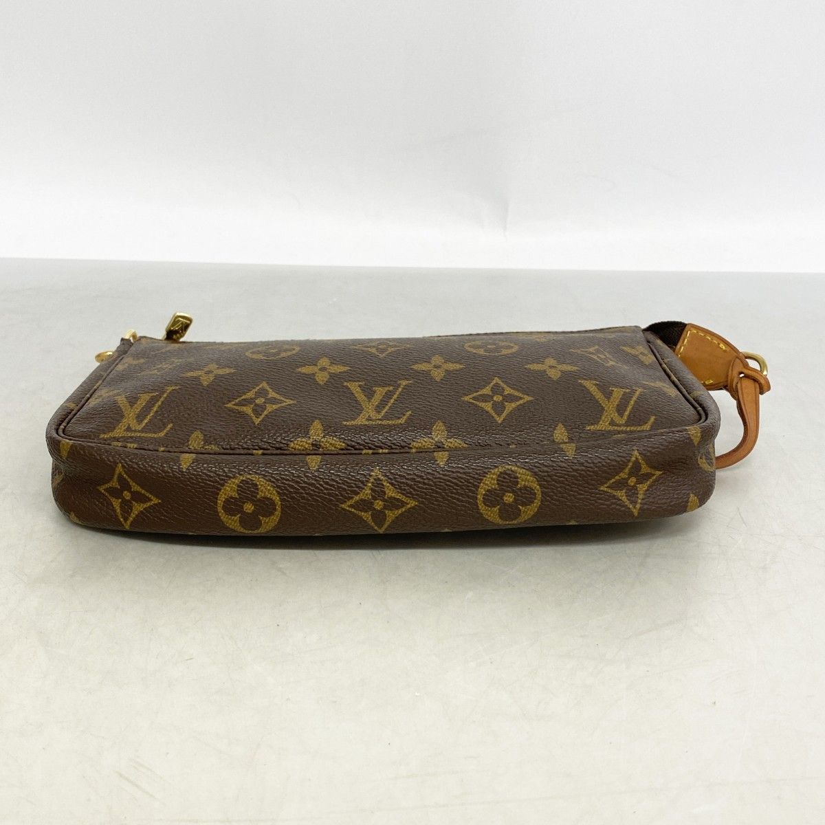 Louis Vuitton Pouch Monogram Pochette Brown — view 3