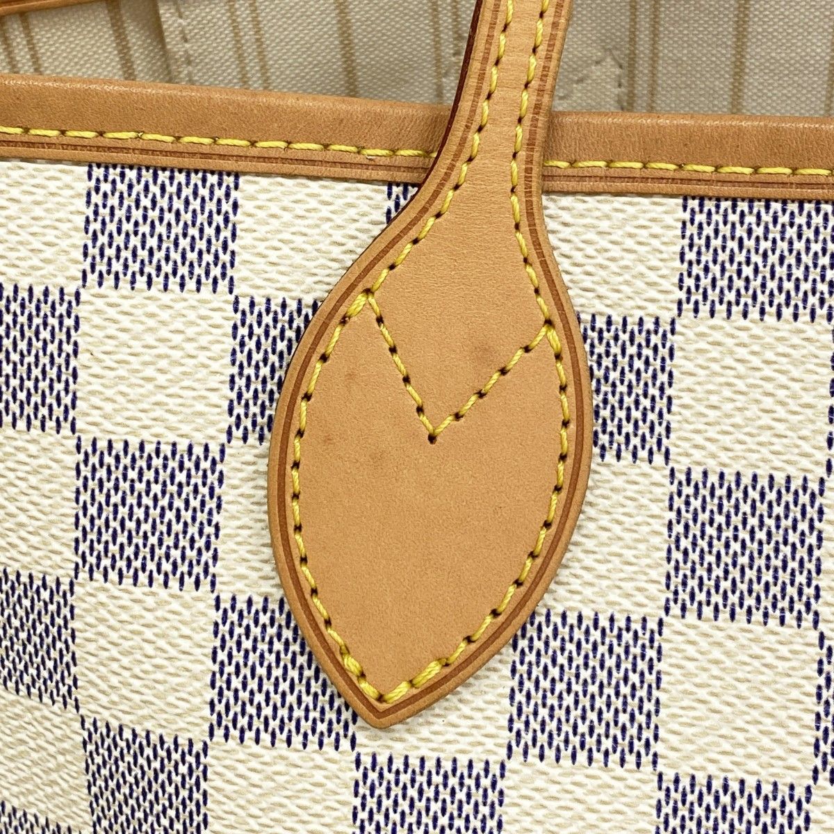 Louis Vuitton Tote Damier Azur Neverfull MM White — view 8