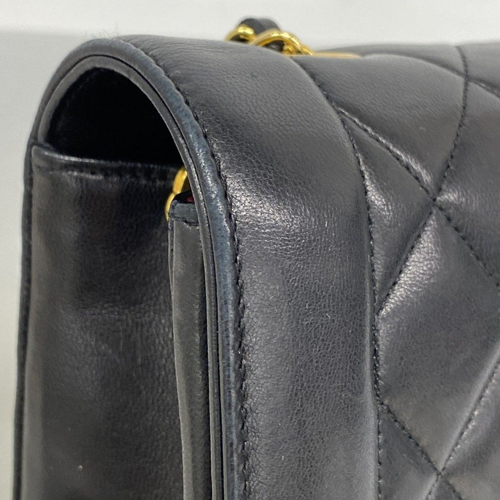 Chanel Shoulder Bag Diana Lambskin Black Gold — view 7