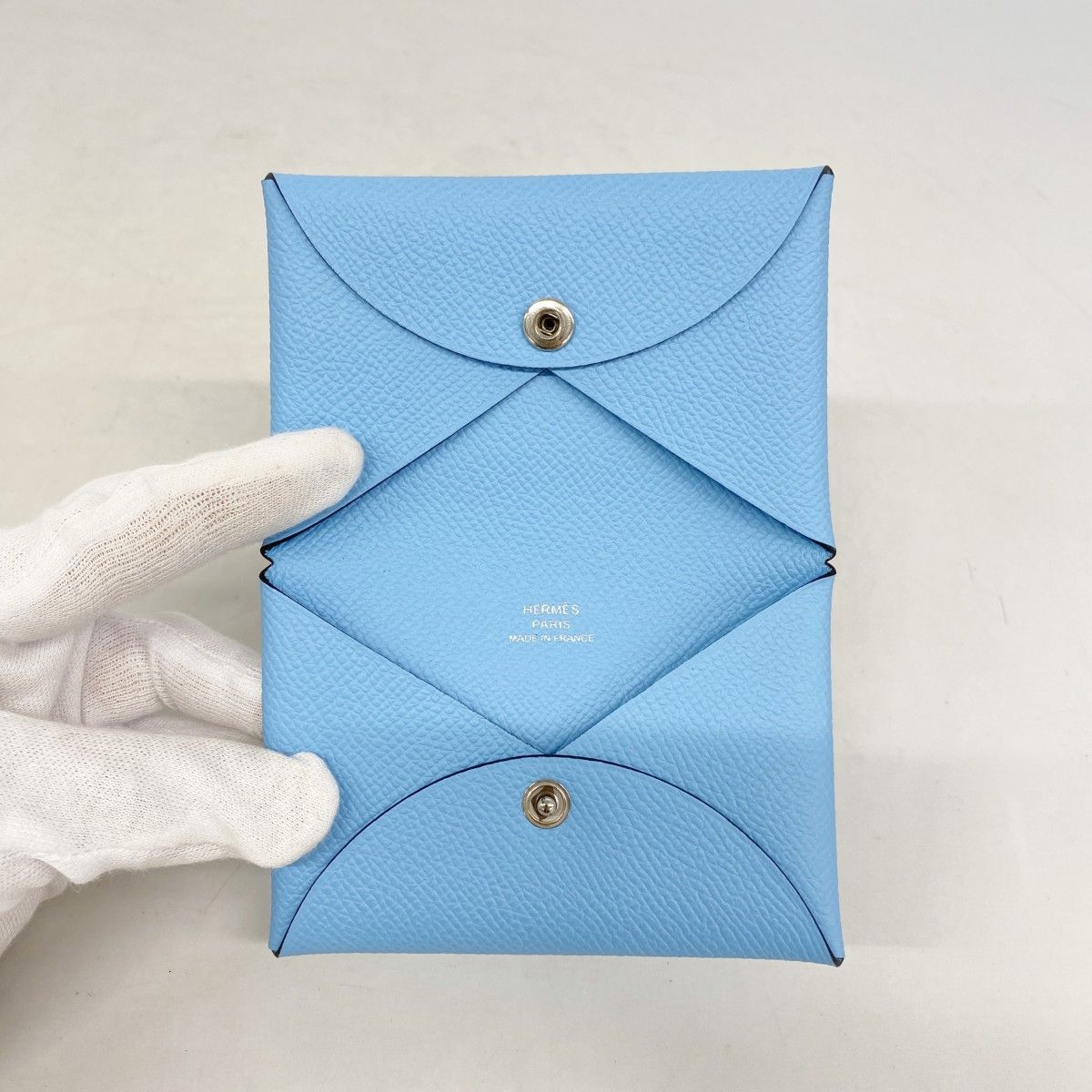 Hermes Card Case Calvi Veau Epsom Celeste Silver — view 3