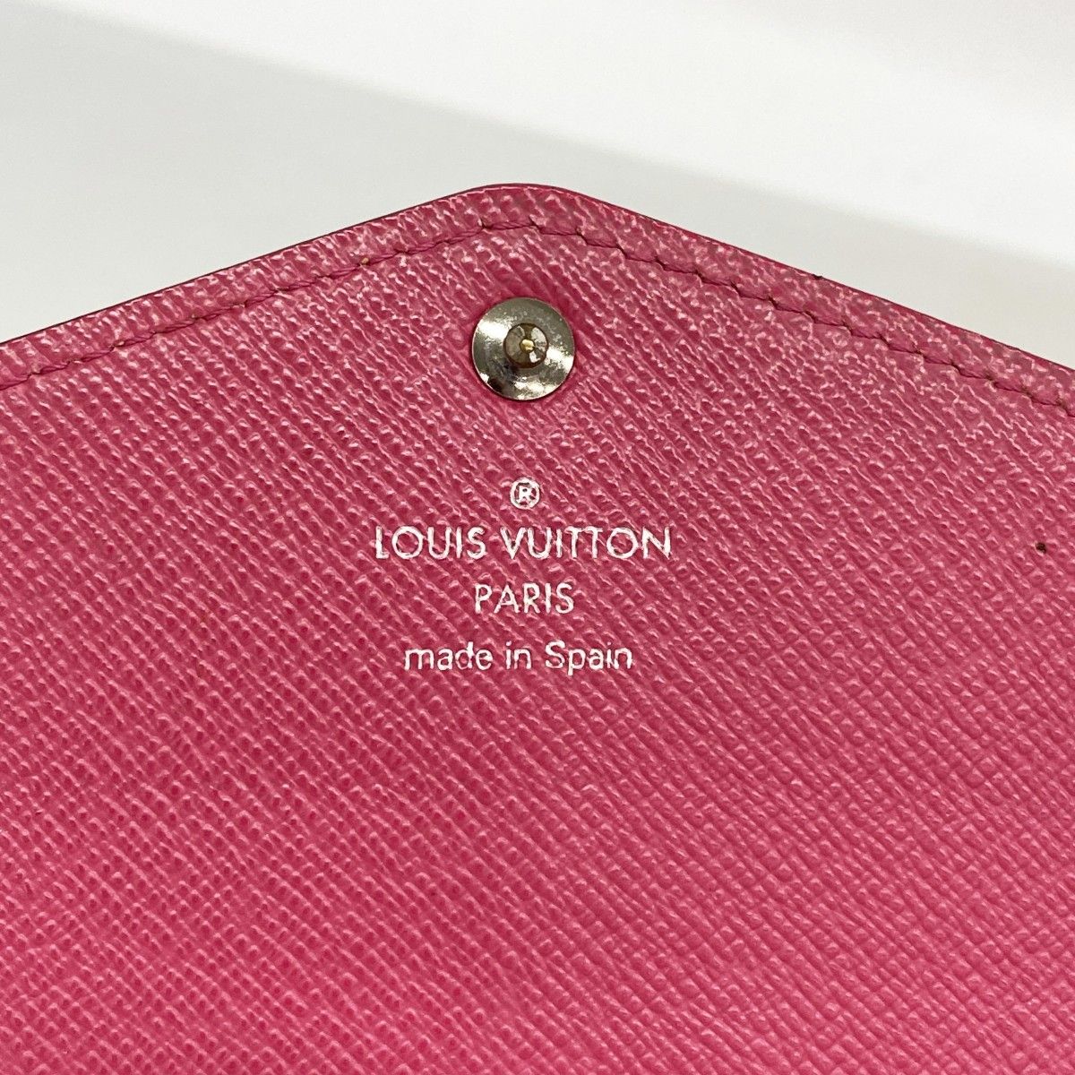 Louis Vuitton Wallet Epi Portefeuille Sarah Hot Pink — view 4