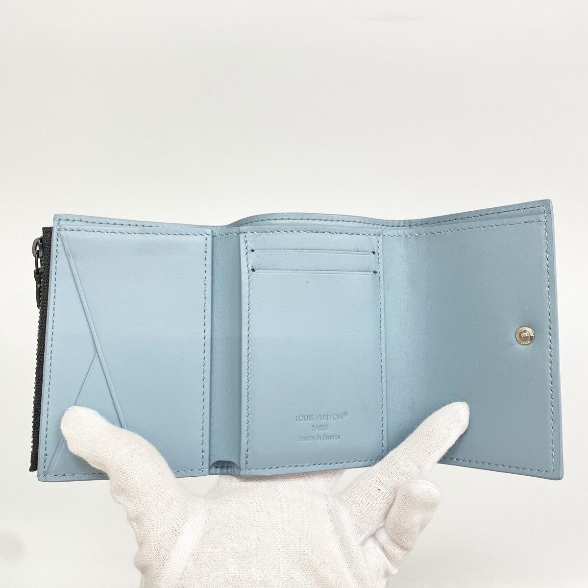Louis Vuitton Trifold Wallet Monogram Shadow Victor Blue — view 3
