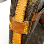 Louis Vuitton Shoulder Bag Monogram Jeune Fille GM Brown — view 9