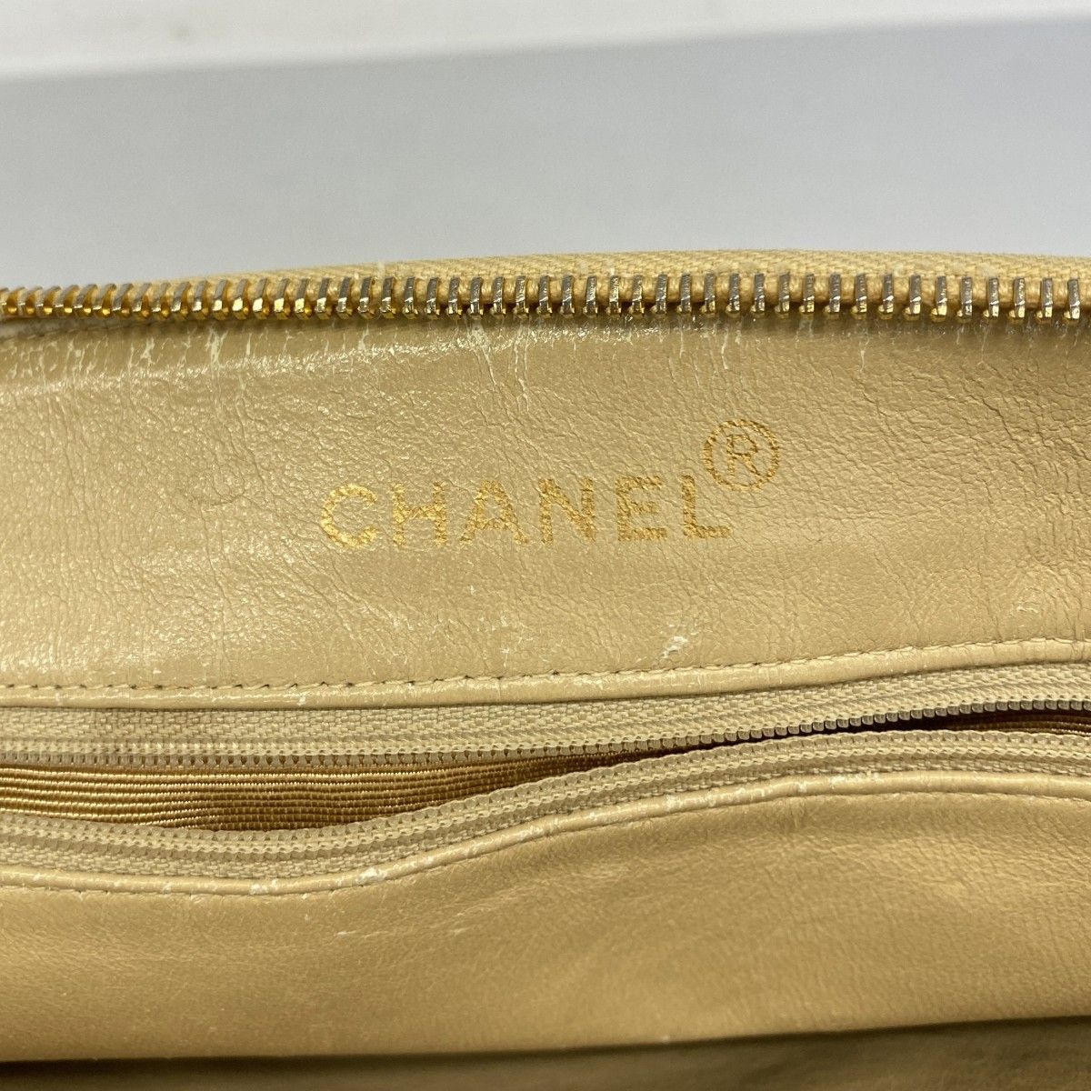 Chanel Shoulder Bag Quilted Lambskin Beige Gold — view 5