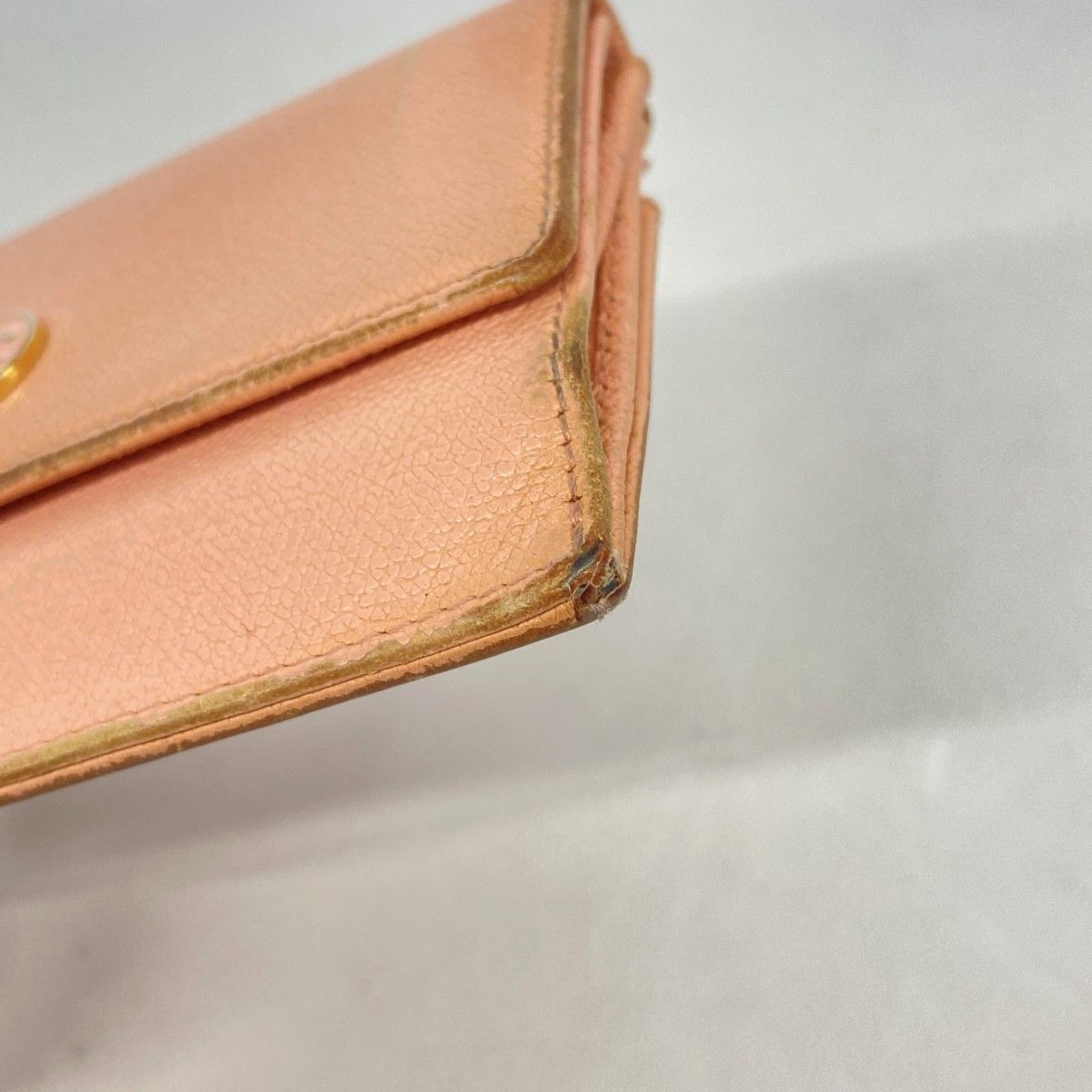 Chanel Coin Case Coco Button Leather Pink Gold — view 7