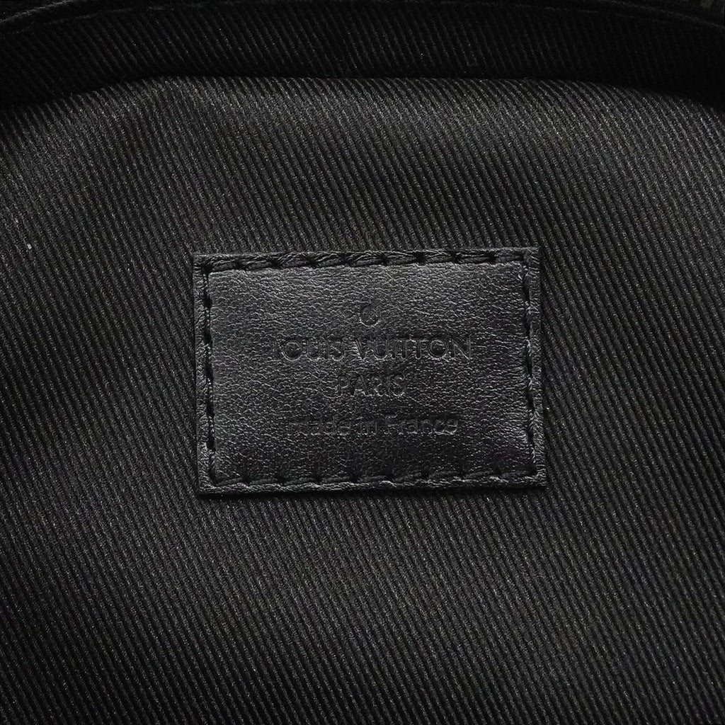 Louis Vuitton Belt Bag Monogram Eclipse Avenue PM Black — view 5