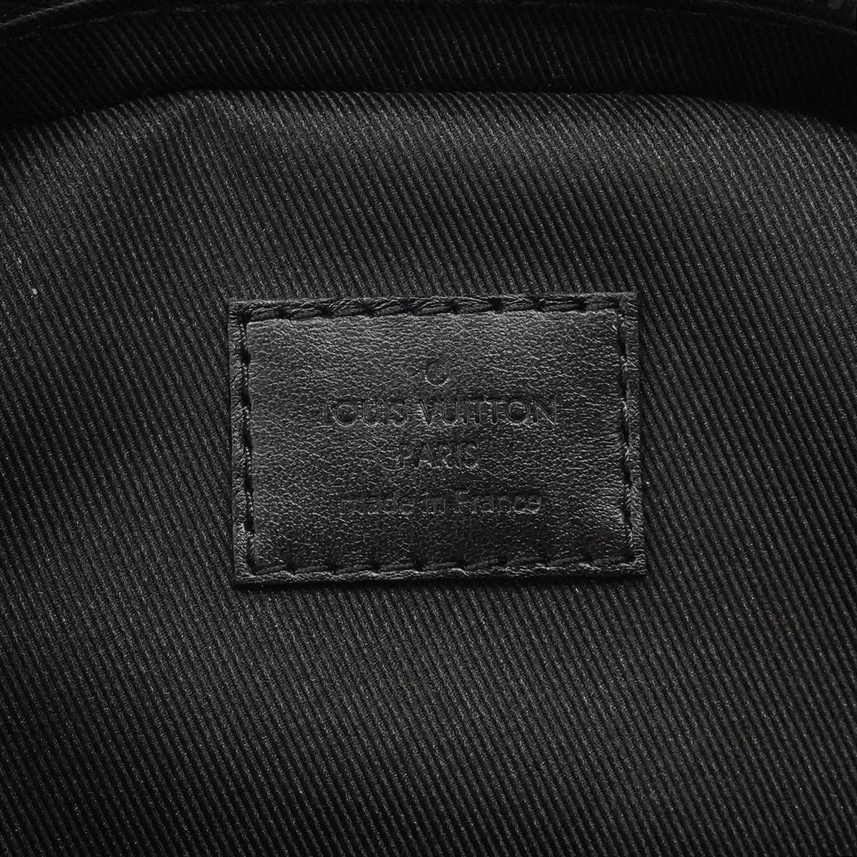 Louis Vuitton Belt Bag Monogram Eclipse Avenue PM Black — view 5