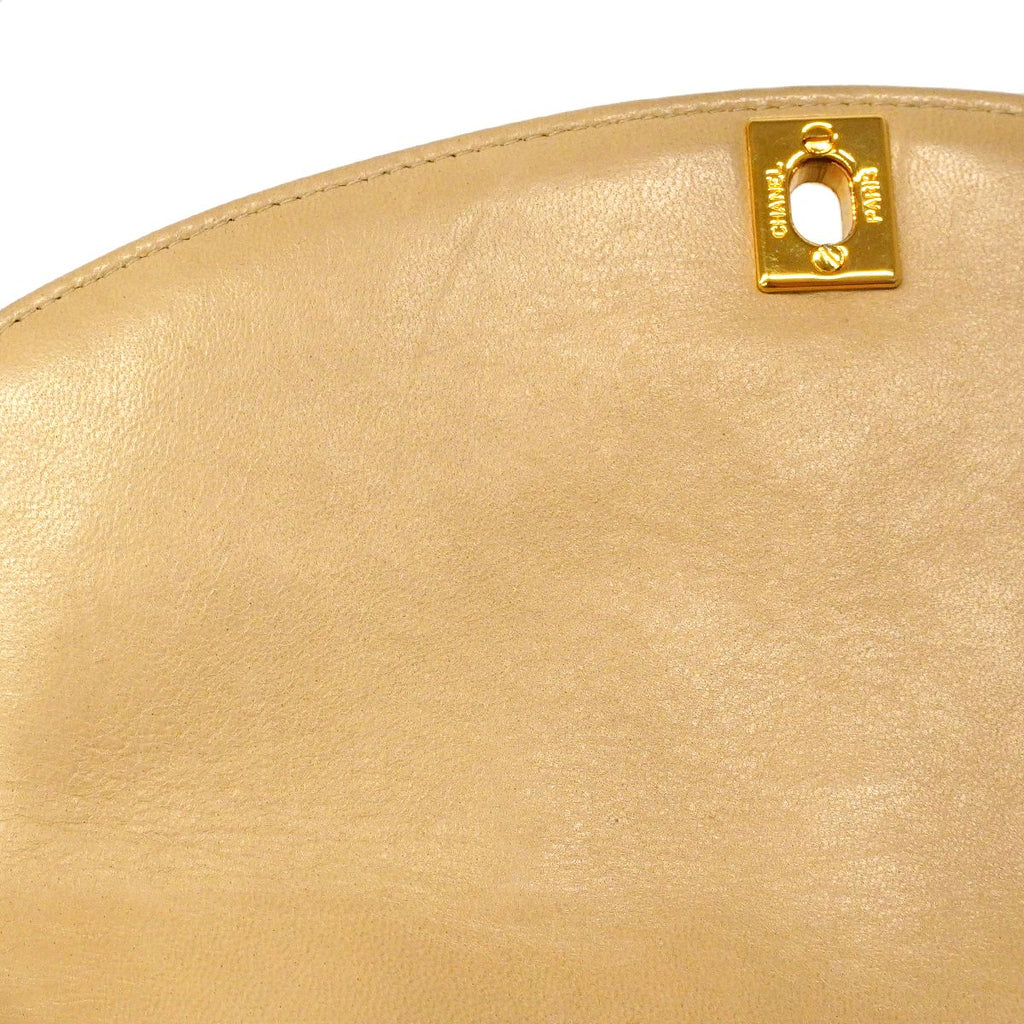 Chanel Shoulder Bag Diana Lambskin Beige Gold — view 9