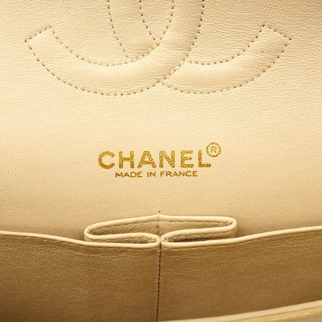Chanel Shoulder Bag Quilted Lambskin Beige Gold — view 5