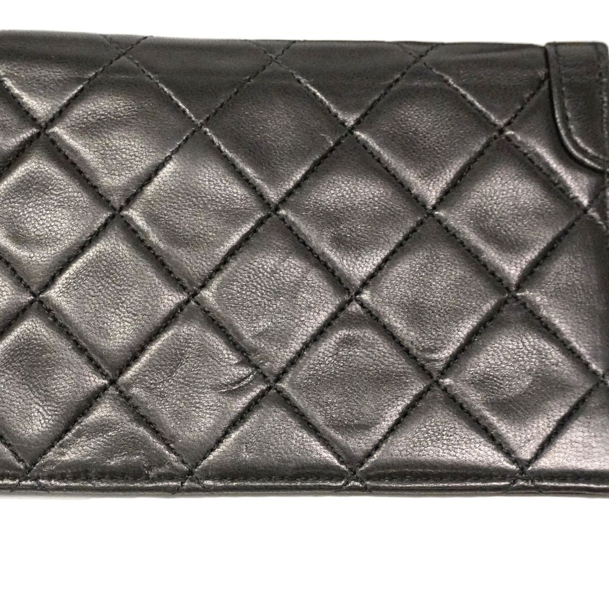 Chanel Shoulder Bag Quilted Lambskin Black Gold — view 9