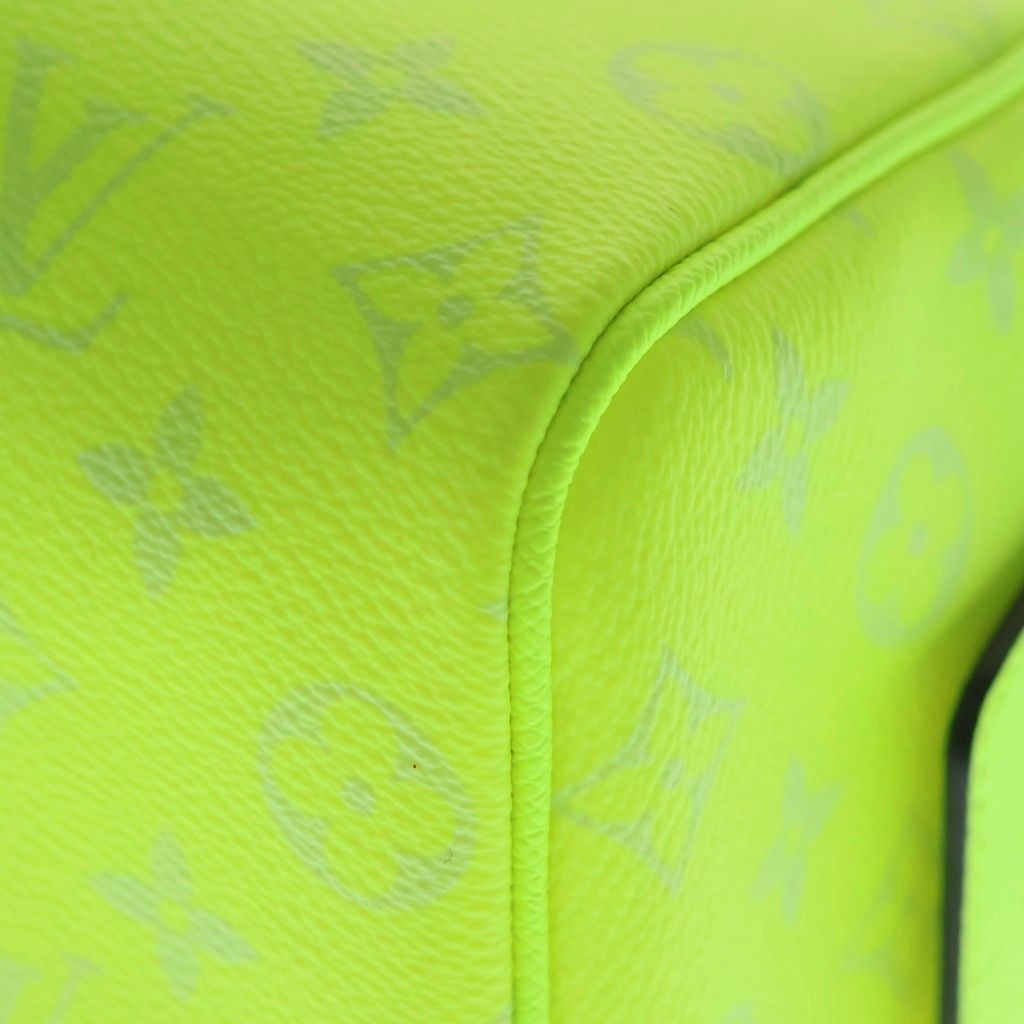 Louis Vuitton Monogram Taigarama Dopp Kit Hand Second Bag Leather Neon Yellow — view 5