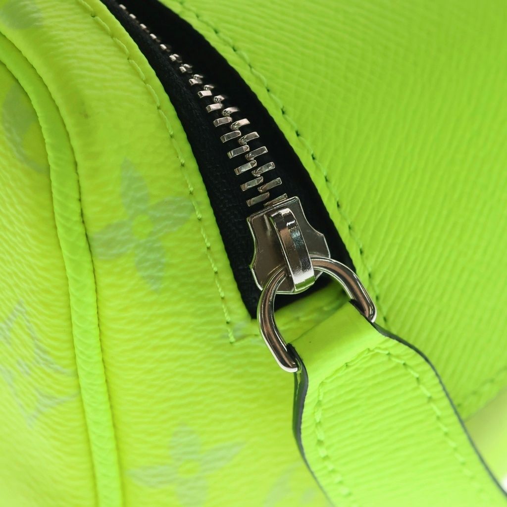 Louis Vuitton Monogram Taigarama Dopp Kit Hand Second Bag Leather Neon Yellow — view 6