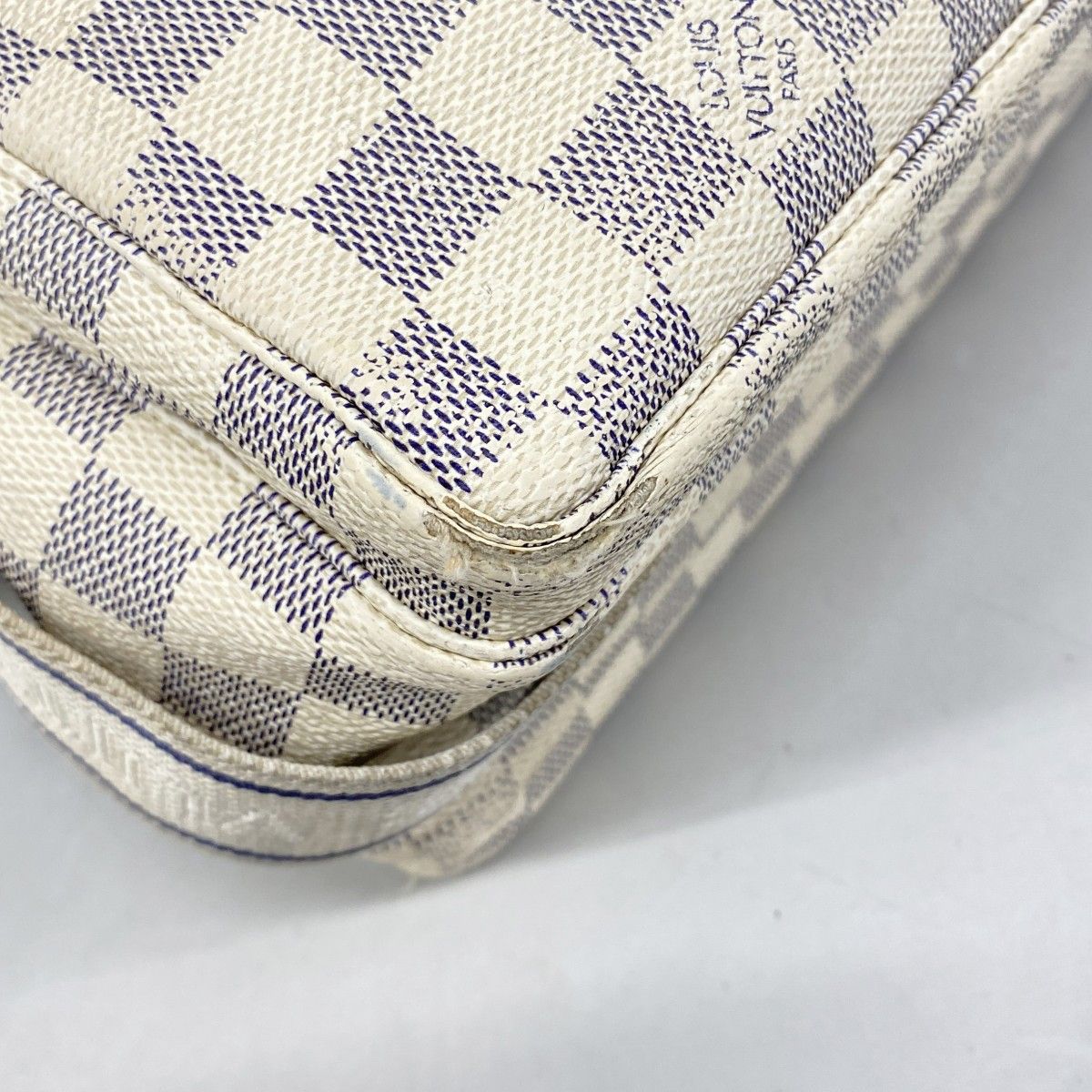 Louis Vuitton Shoulder Bag Damier Azur Naviglio White — view 6