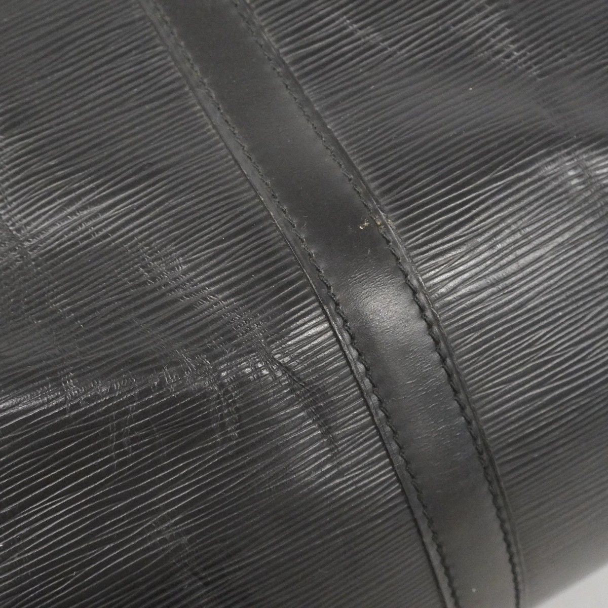 Louis Vuitton Boston Bag Epi Keepall 50 Noir — view 9