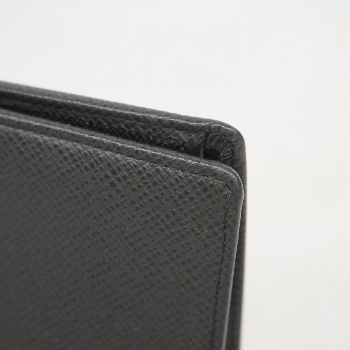 Louis Vuitton Wallet Taiga Portefeuille Brazza Ardoise — view 9