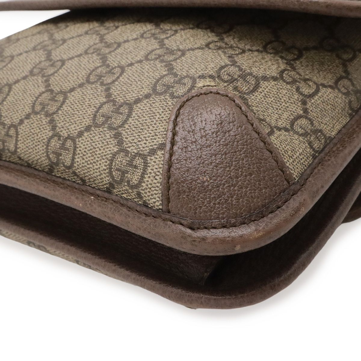 Gucci Neo Vintage GG Supreme Small Messenger Bag Tiger Head Leather Beige — view 3