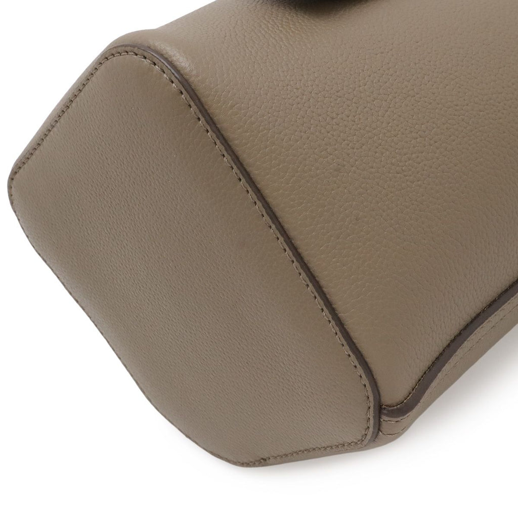 Loewe Pebble Bucket Bag Mini 2-Way Calfskin Leather Gray Ju Gold — view 3