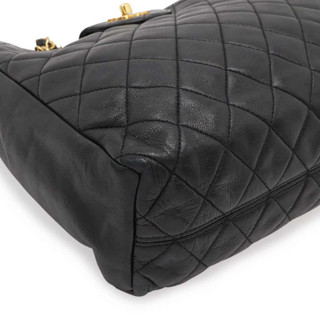Chanel Quilted CC Logo Chain Shoulder Bag Lambskin Leather Black Gold — view 3