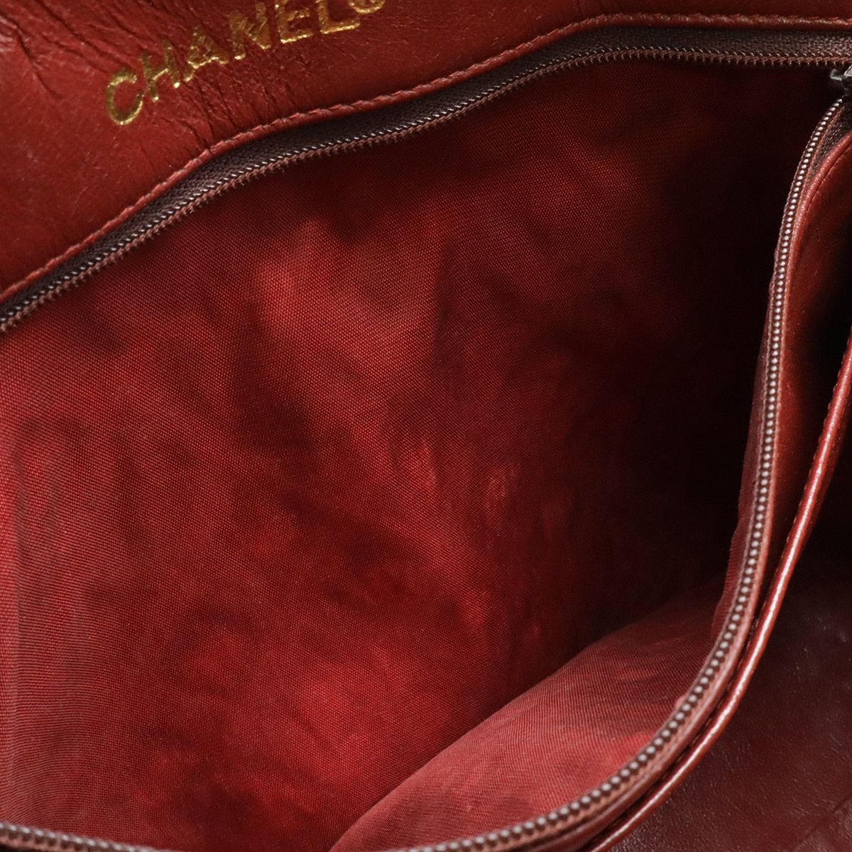 Chanel Quilted CC Logo Chain Shoulder Bag Lambskin Leather Black Gold — view 9