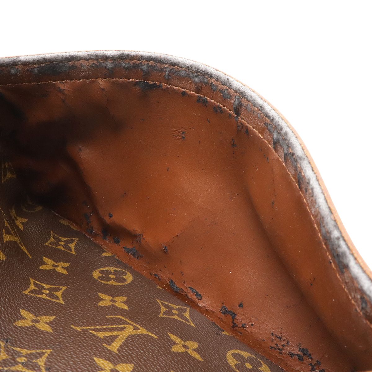 Louis Vuitton Monogram Trocadero 27 Shoulder — view 8