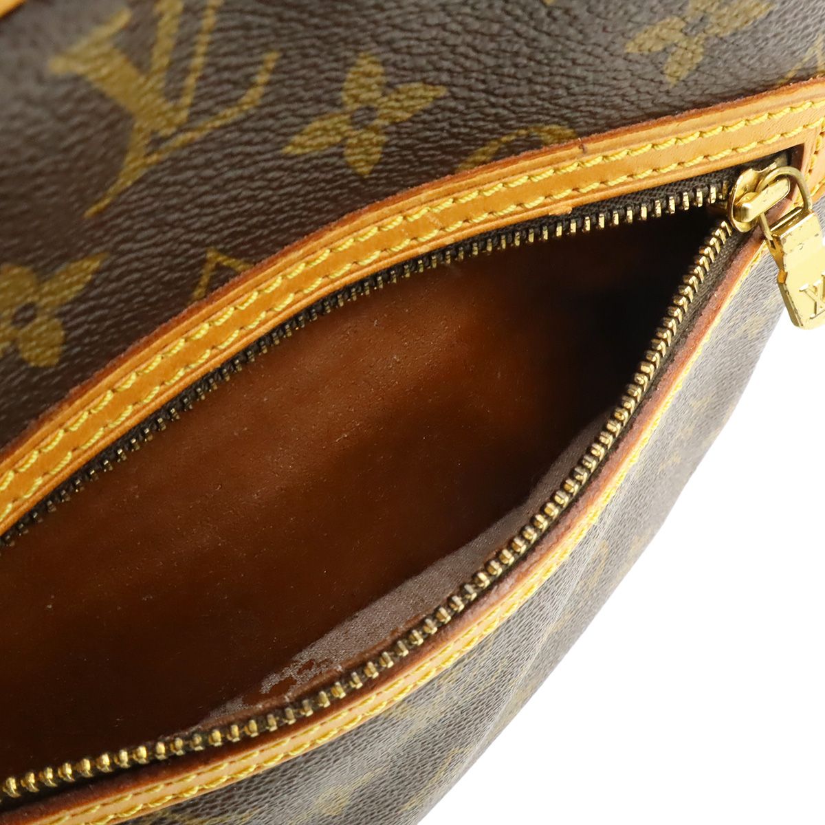 Louis Vuitton Monogram Senlis Shoulder Bag Pochette — view 9