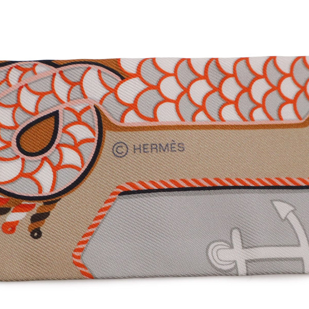 Hermes Twill Scarf Bag Epaulettes de Gala Silk 100% Terracotta — view 3
