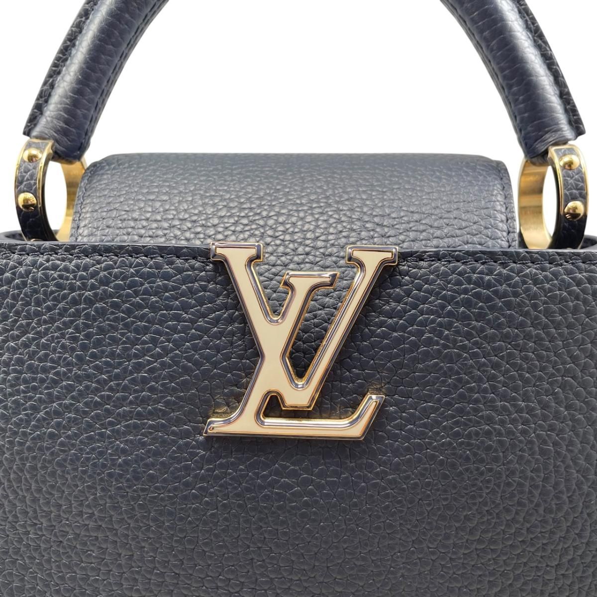 Louis Vuitton Shoulder Bag Capucines BB Taurillon Leather Navy — view 6