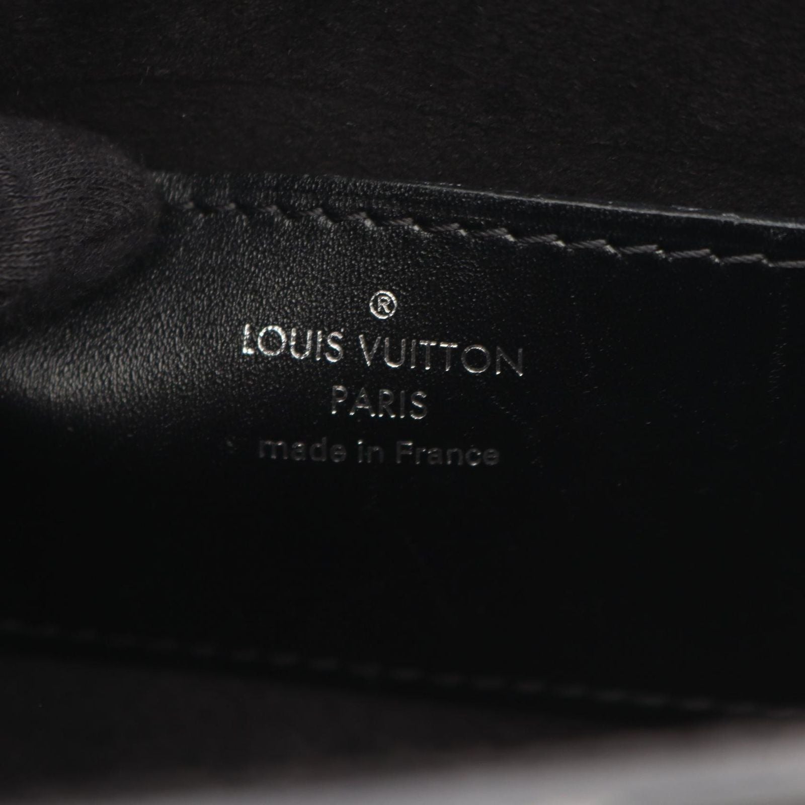 Louis Vuitton Shoulder Bag Twist PM Epi Noir Leather — view 4