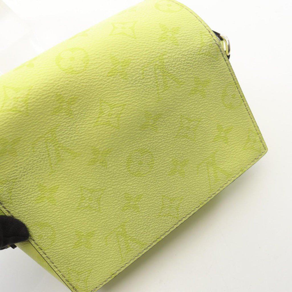 Louis Vuitton Shoulder Bag Steamer Wearable Wallet Monogram Lemon Yellow Canvas — view 8