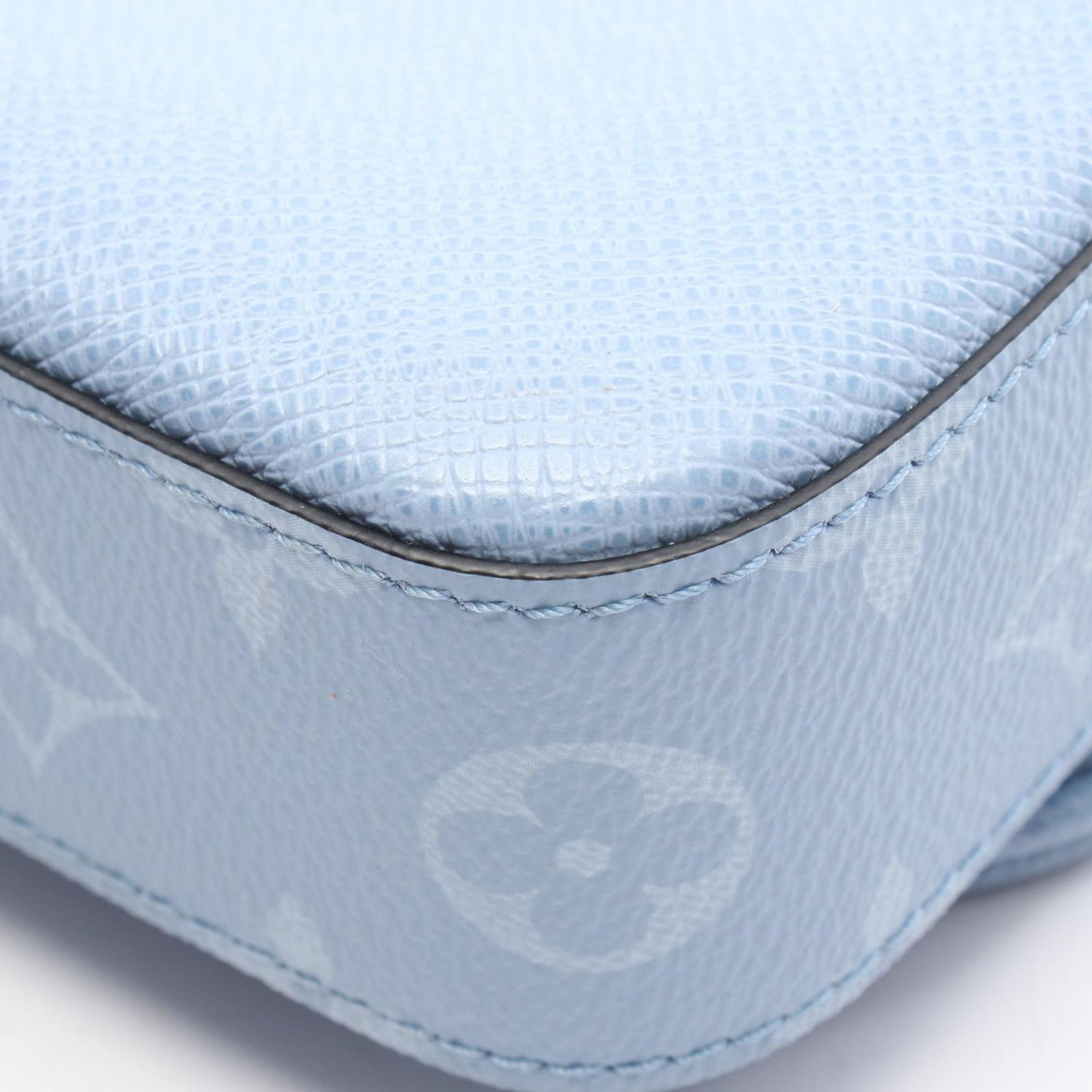Louis Vuitton Shoulder Bag Trio Messenger Taigarama Sky Blue Canvas Leather — view 5