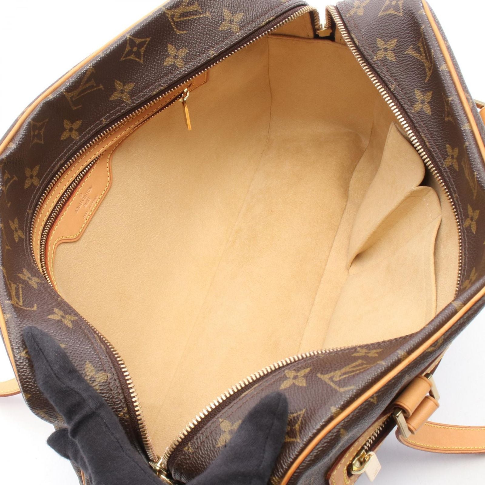 Louis Vuitton Shoulder Bag GM Monogram Canvas Leather GM — view 3