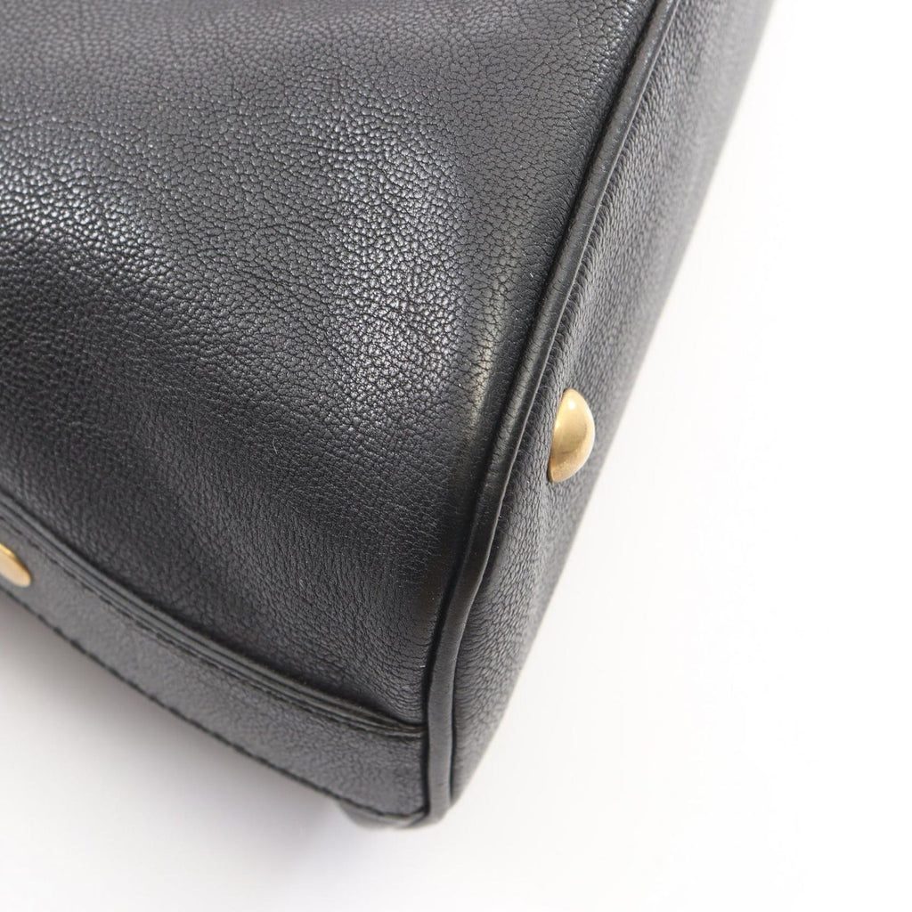 Saint Laurent Handbag Muse to Black Leather — view 6