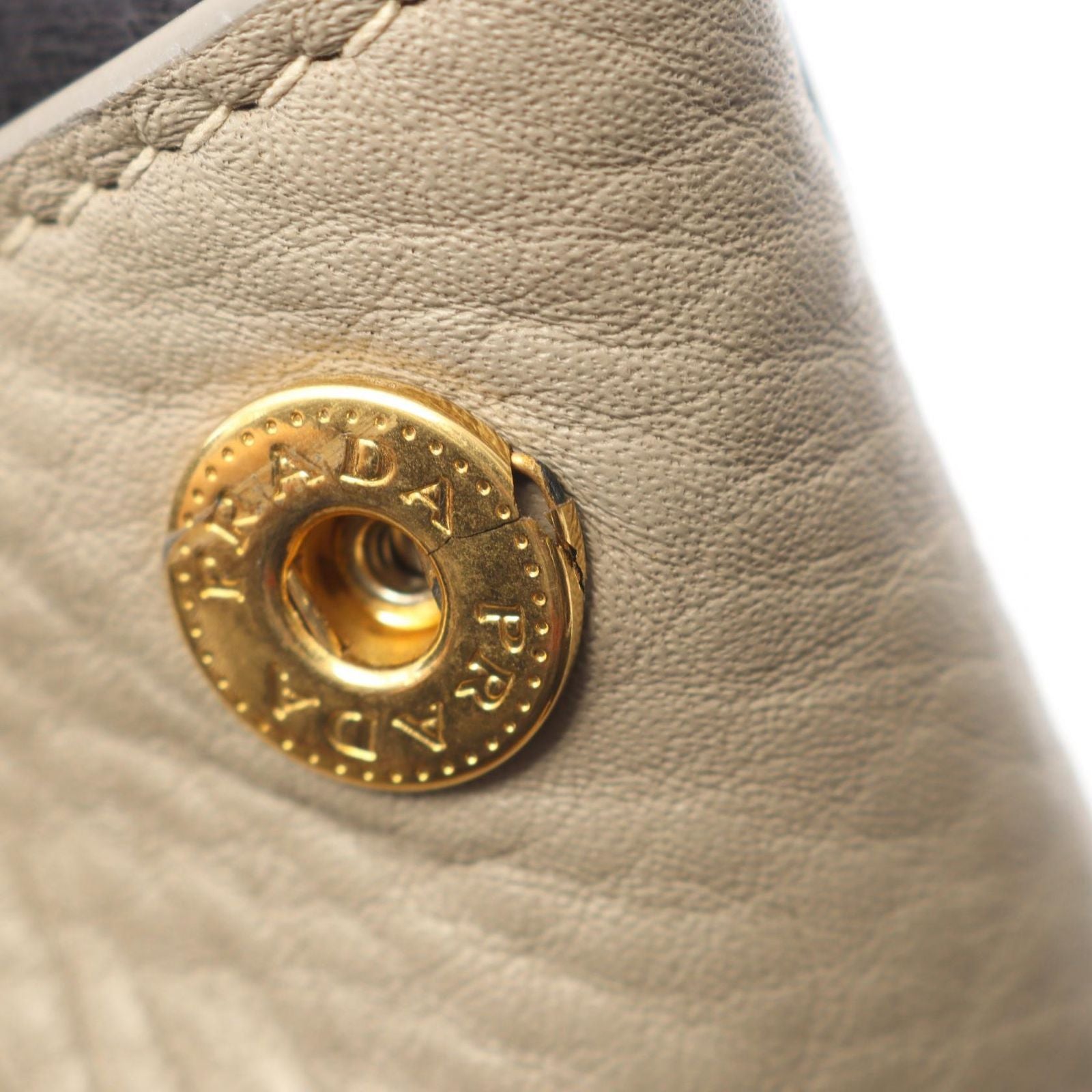 Prada Tote Vitello Daino 2-Way Gray Leather — view 6