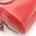 Chanel Shoulder Bag Red Leather Logo — view 6